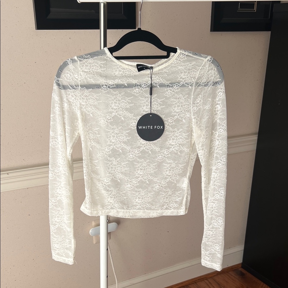 White Fox Boutique Floral Lace Top in White